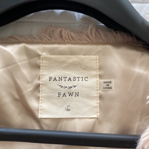 Fashion piece light and fluffy jacket - Picture 2 of 2